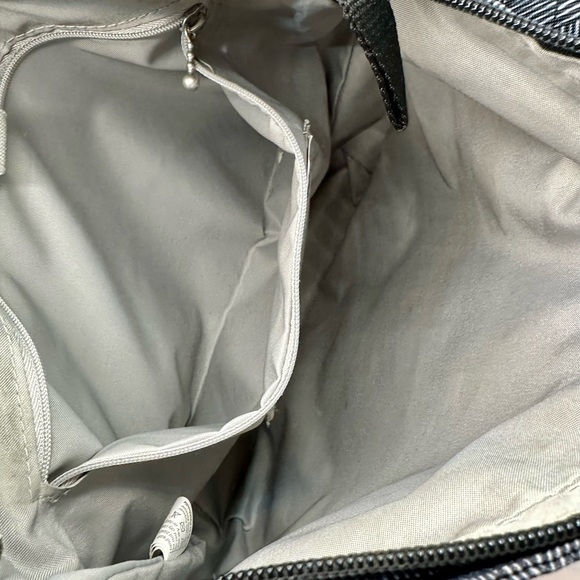 SOLD - BAGGALLINI Crossbody Travel Bag Black Grey Geometric - Picture 6 of 8